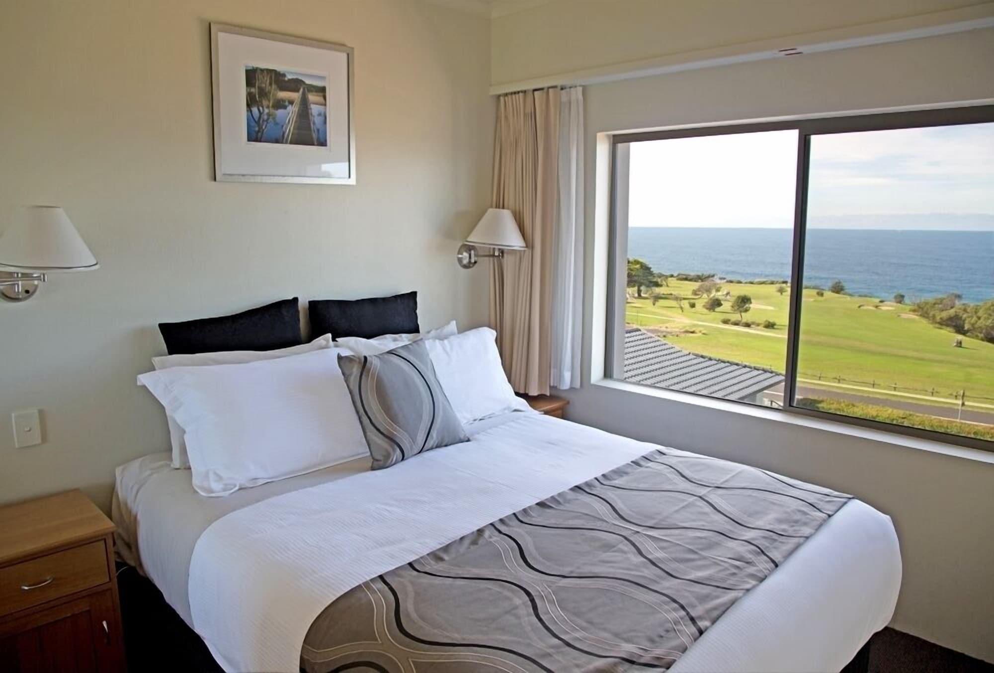 Amooran Oceanside Apartments And Motel Narooma Kültér fotó
