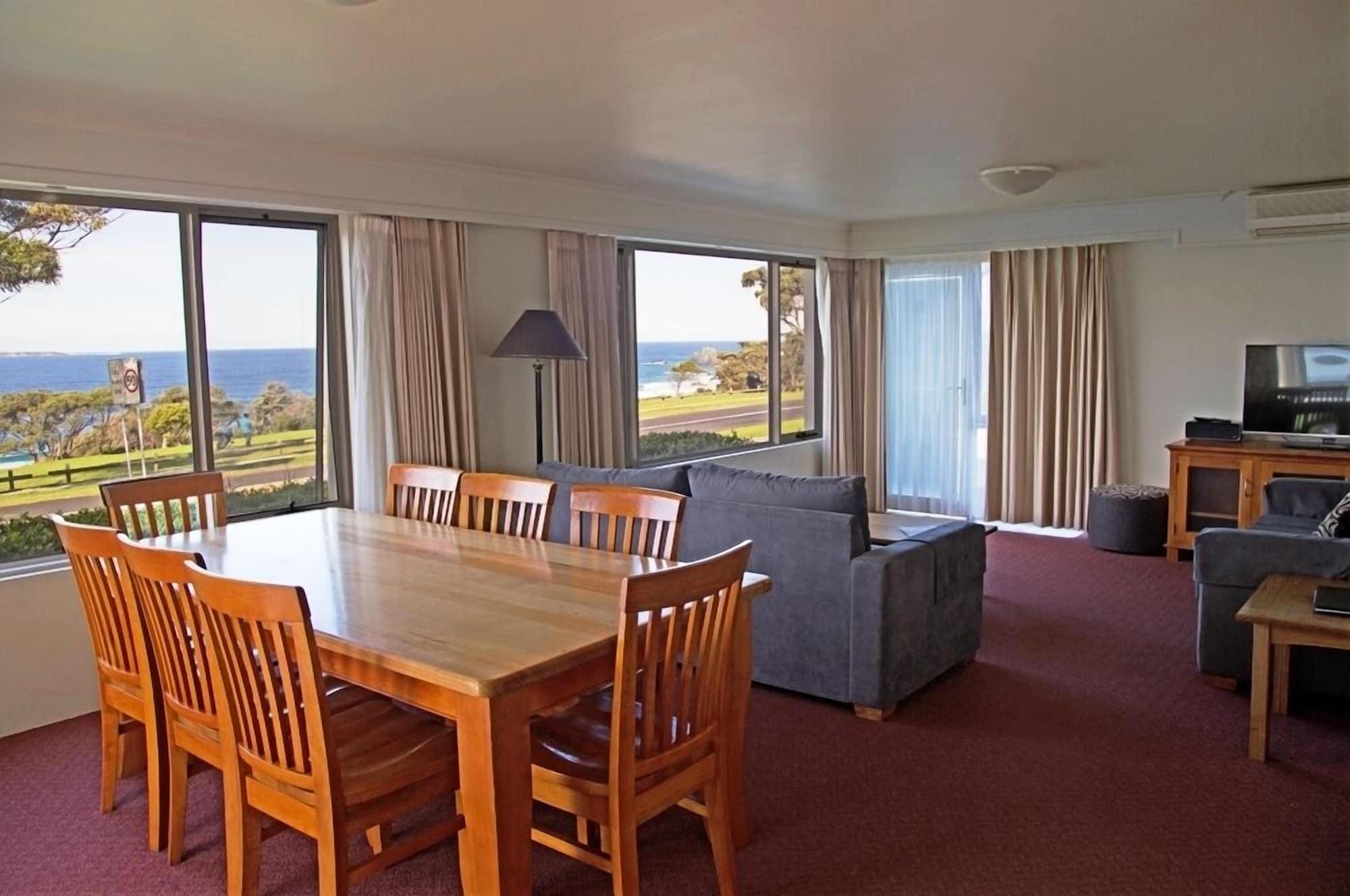 Amooran Oceanside Apartments And Motel Narooma Kültér fotó
