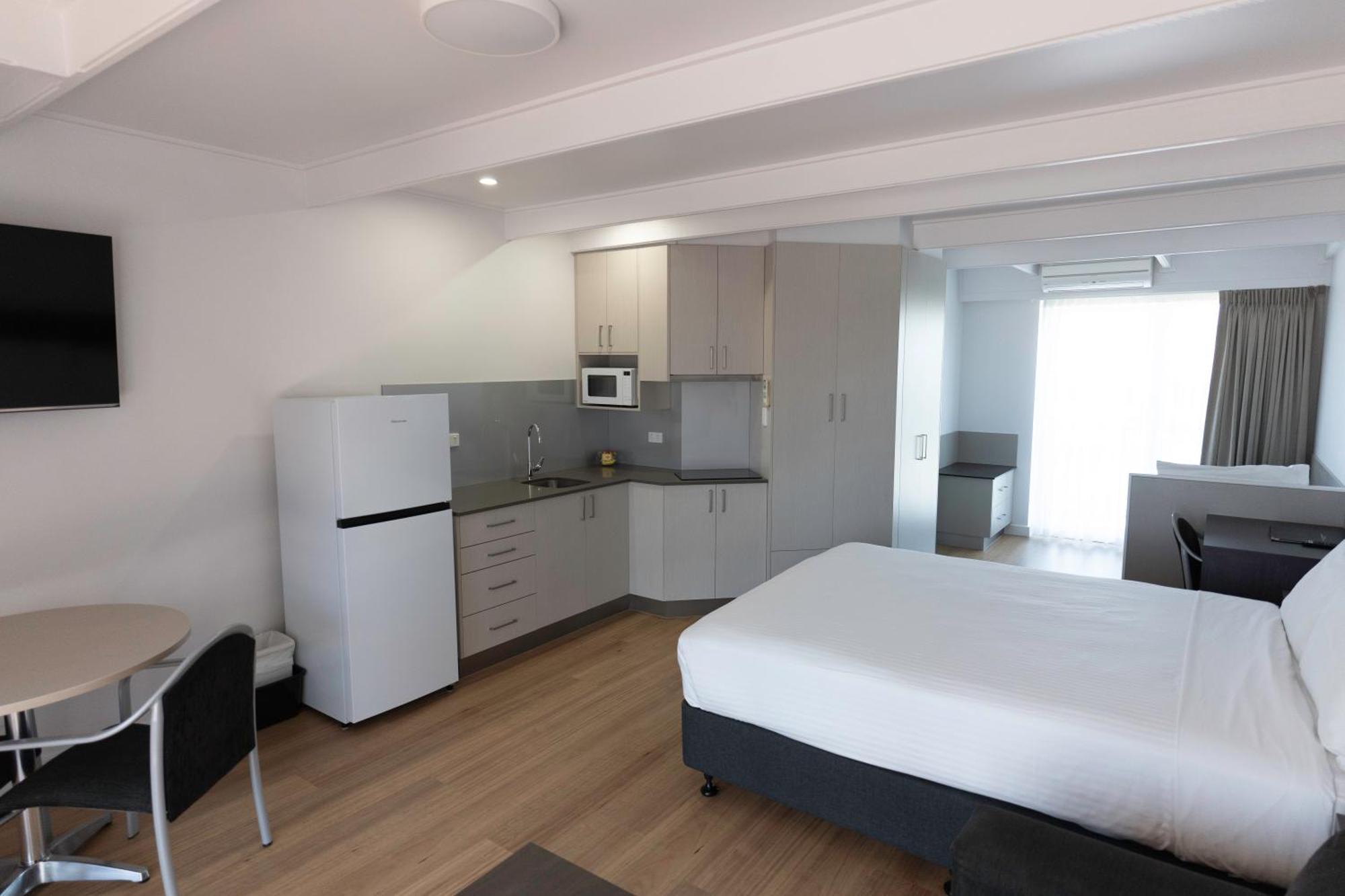 Amooran Oceanside Apartments And Motel Narooma Kültér fotó